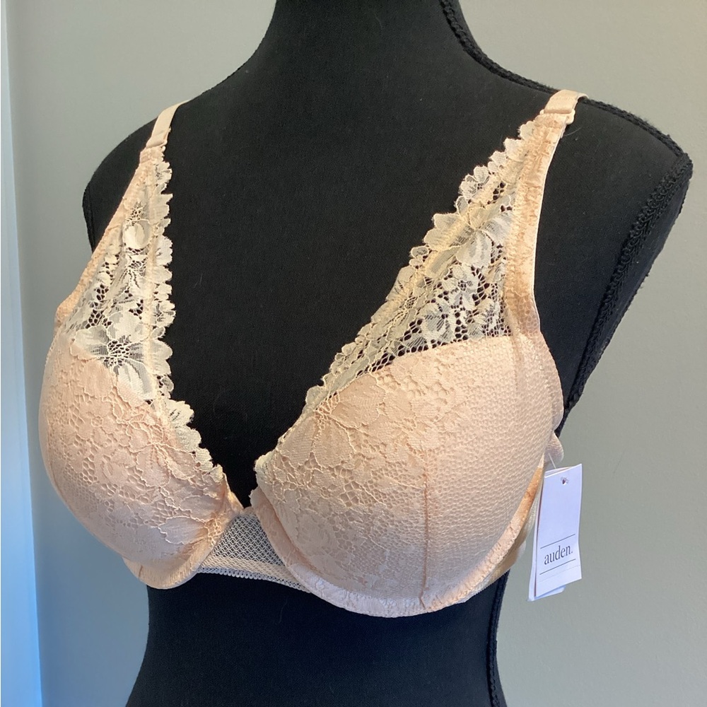 3/$20 36B Auden Plunge Coverage push-up bra